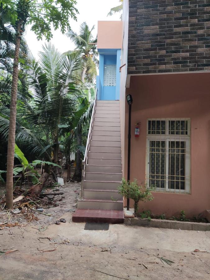 Sri Sai Farm House Pondicherry Esterno foto